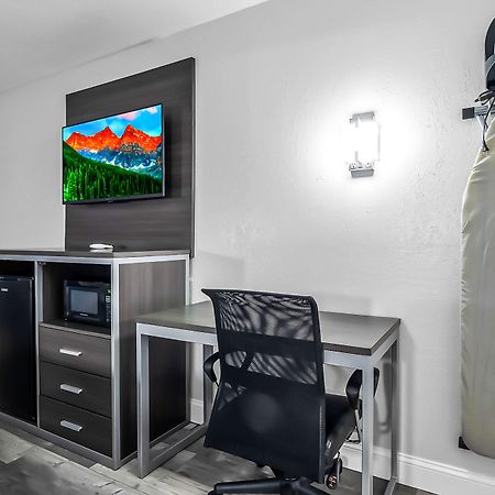 Surestay Hotel By Best Western Oklahoma City West Екстериор снимка