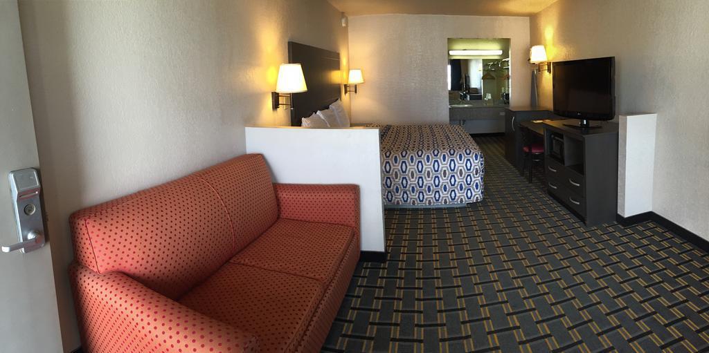 Surestay Hotel By Best Western Oklahoma City West Екстериор снимка